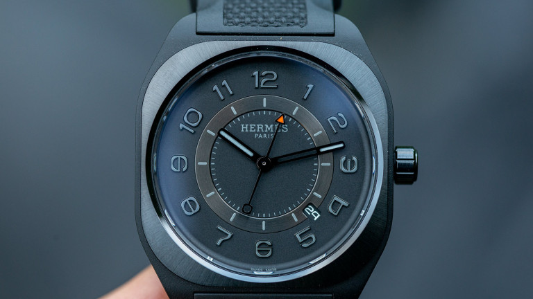 5 Best All Black Watches for All Budgets