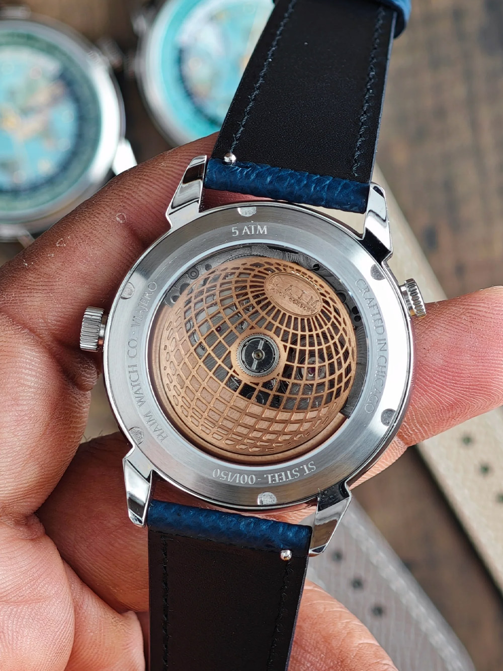 Haim Viajero Caseback