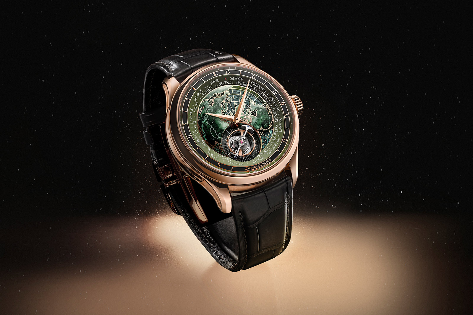 Jaeger-LeCoultre Master Grande Tradition Calibre 948 World-Timer Receives Green Enamel Makeover