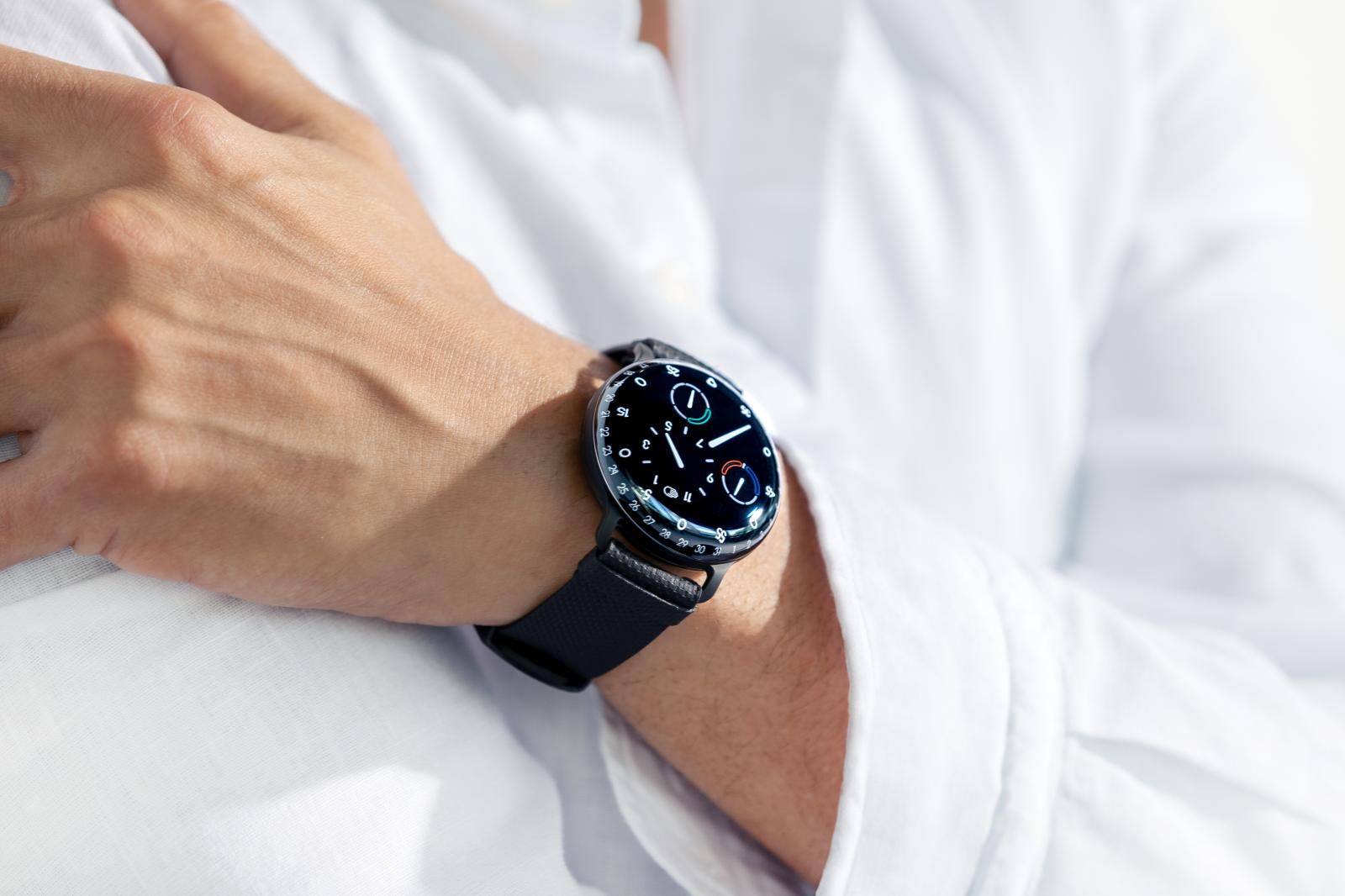 Ressence Wins Design Award With New Type 3 BB2