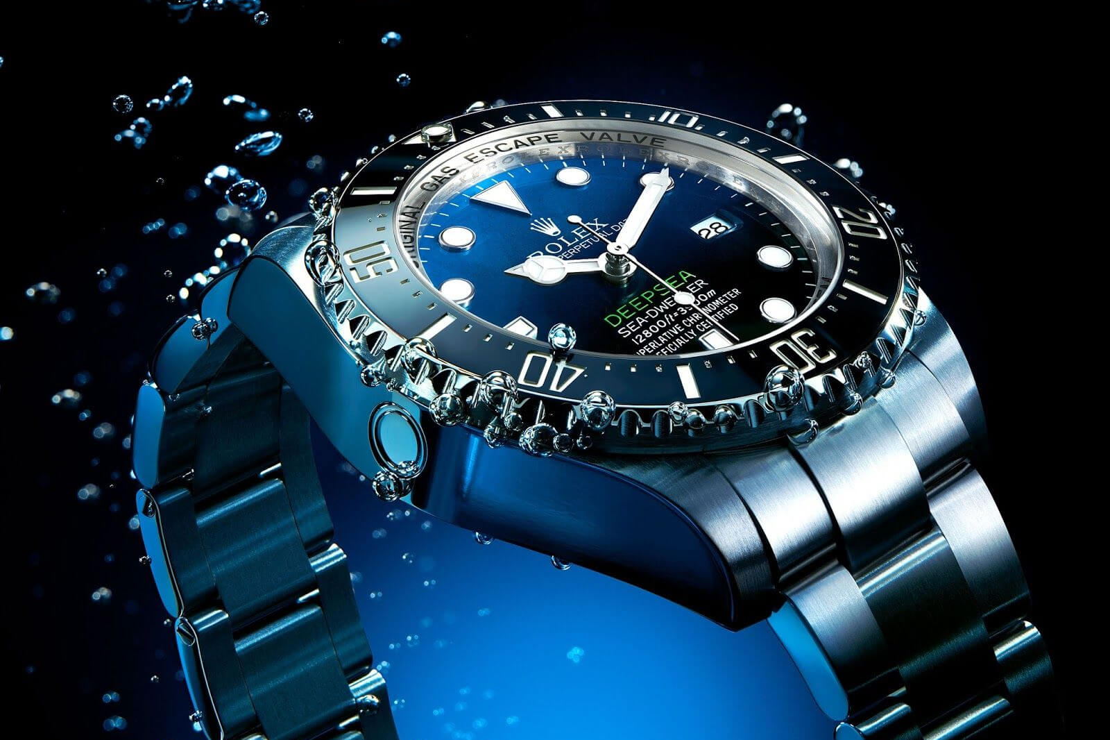 Take a Dive: The Best Diving Watches, Whatever Your Experience